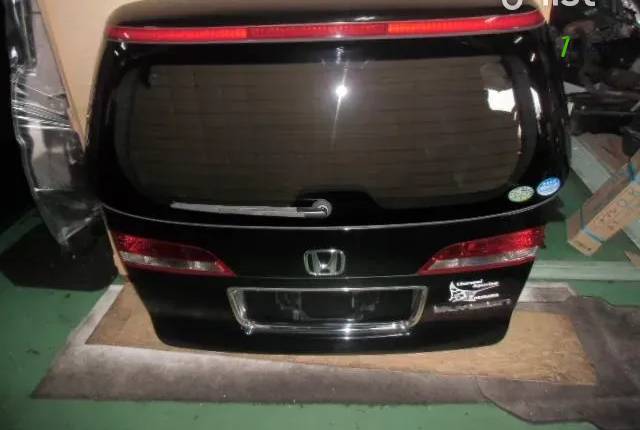 Honda Elysion 2004 Բեռնախցիկ