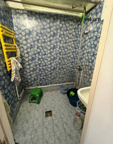 3 սենյականոց բնակարան Զաքարիա Քանաքեռցու փողոցում, 79 քմ, 6/9 հարկ, մի քանի պատշգամբ