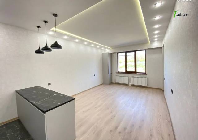 3 սենյականոց բնակարան նորակառույց շենքում Մոնթե Մելքոնյան փողոցում, 72 քմ, 7/17 հարկ