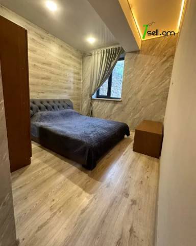 2 սենյականոց բնակարան նորակառույց շենքում Մյասնիկյանի պողոտայում, 44 ք.մ., 1/3 հարկ