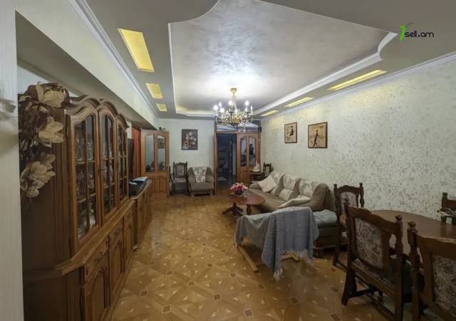 4 սենյականոց բնակարան Պուշկինի փողոցում, 110 քմ, 3/9 հարկ, 2 սանհանգույց, կապիտալ վերանորոգված