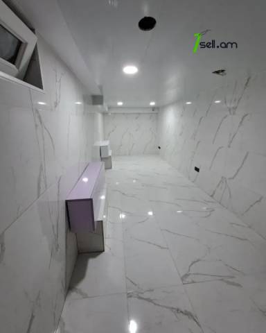 5 սենյականոց բնակարան Նալբանդյան փողոցում, 130 քմ, 1/3 հարկ, եվրովերանորոգված, քարե շենք