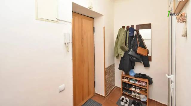 1 սենյականոց բնակարան Գյուլբենկյան փողոցում, 43 քմ, մի քանի պատշգամբ, եվրովերանորոգված, քարե շենք