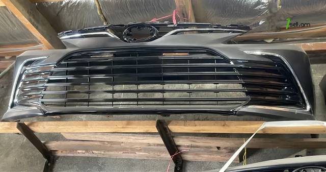 Toyota Camry առջևի բամպեր զբոր (2017-2021)