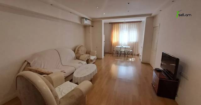 3 սենյականոց բնակարան Արամի փողոցում, 80 ք.մ., 2/9 հարկ, կապիտալ վերանորոգված