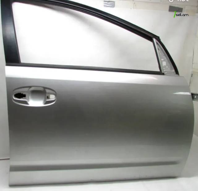 Toyota Prius 2009 Առջևի աջ դուռ