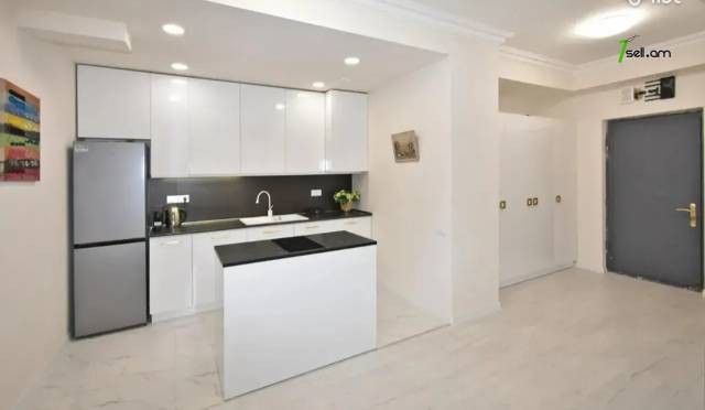 3 սենյականոց բնակարան նորակառույց շենքում Սերո Խանզադյան փողոցում, 88 քմ, 3/17 հարկ, 2 սանհանգույց