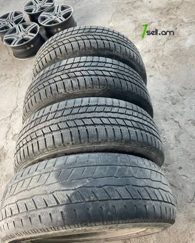 4 հատ Ձմեռային անվադողեր, 235/65 R17