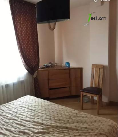 4 սենյականոց բնակարան նորակառույց շենքում Արաբկիրում, 92 ք.մ., 2 սանհանգույց, բարձր առաստաղներ