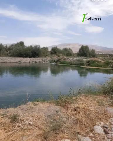 Հողատարածք բնակելի շինությունների համար Վեդիում, 40,000 ք.մ.