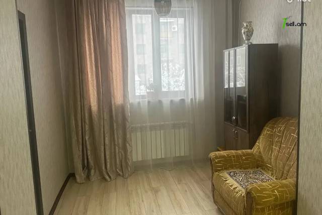 4 սենյականոց բնակարան Գայի պողոտայում, 75 քմ, կապիտալ վերանորոգված, քարե շենք