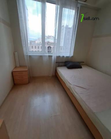 4 սենյականոց բնակարան նորակառույց շենքում Հյուսիսային պողոտայում, 130 ք.մ., 5/12 հարկ, 2 սանհանգույց