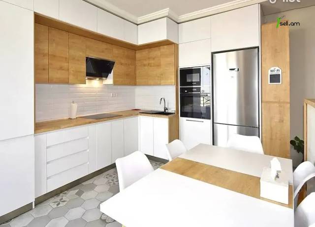 3 սենյականոց բնակարան նորակառույց շենքում Պարույր Սևակի փողոցում, 106 քմ, 10/15 հարկ