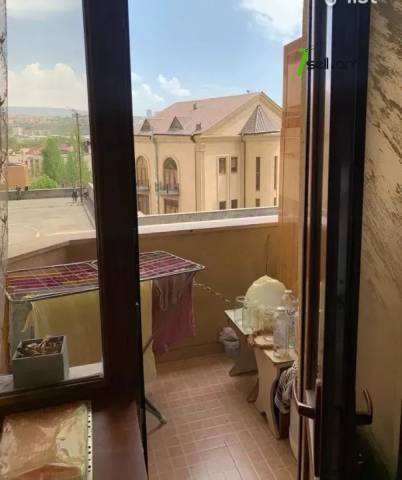 2 սենյականոց բնակարան նորակառույց շենքում Ծարավ Աղբյուրի փողոցում, 50 քմ, 1/9 հարկ, բարձր առաստաղներ