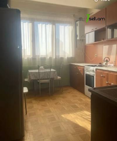 2 սենյականոց բնակարան Երվանդ Քոչարի փողոցում, 51 քմ, 8/14 հարկ, կոսմետիկ վերանորոգում