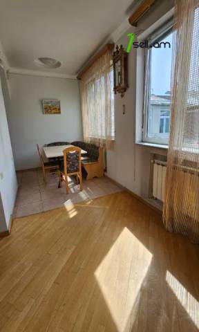 4 սենյականոց բնակարան Բաղրամյան պողոտայում, 130 քմ, նախավերջին հարկ, 2 սանհանգույց