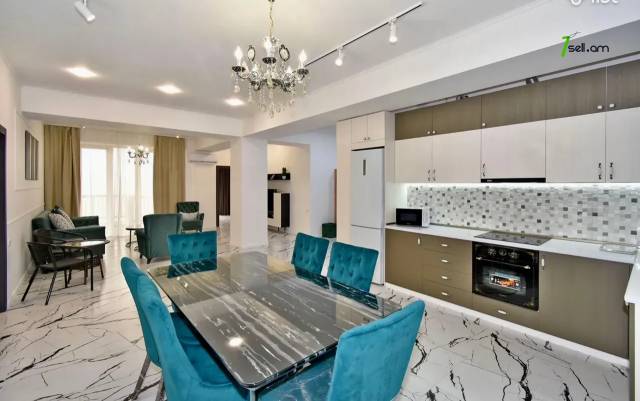 4 սենյականոց բնակարան նորակառույց շենքում, Paronyan St, 135 ք.մ., նախավերջին հարկ, 2 սանհանգույց