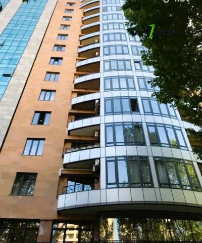 3 սենյականոց բնակարան նորակառույց շենքում Փավստոս Բուզանդի փողոցում, 90 քմ, 13/17 հարկ