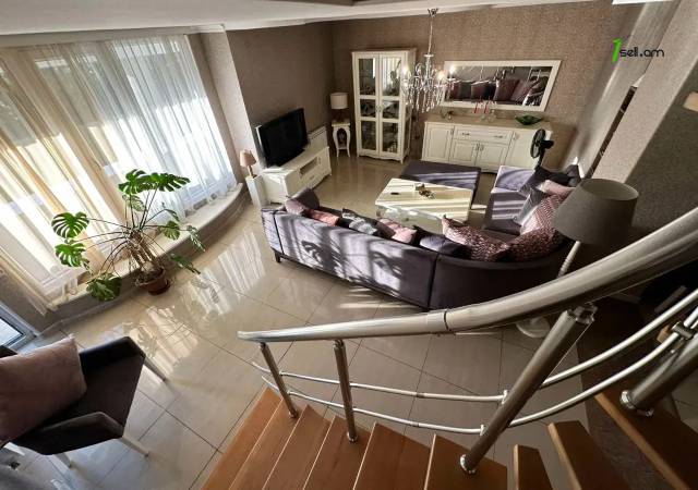 4 սենյականոց բնակարան Մեսրոպ Մաշտոցի պողոտայում, 135 ք.մ., 2 սանհանգույց, կապիտալ վերանորոգված