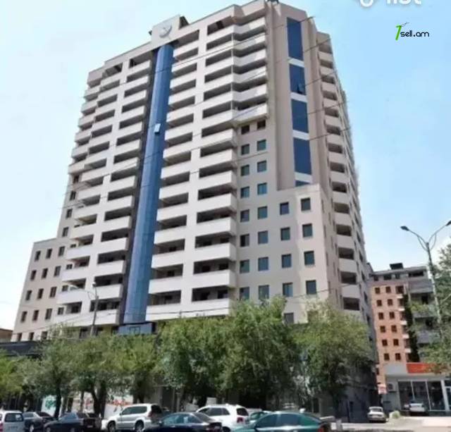 3 սենյականոց բնակարան նորակառույց շենքում Կոմիտասի պողոտայում, 96 ք.մ., 2 սանհանգույց