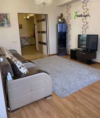 2 սենյականոց բնակարան նորակառույց շենքում Պարույր Սևակի փողոցում, 71 ք.մ., բարձր առաստաղներ