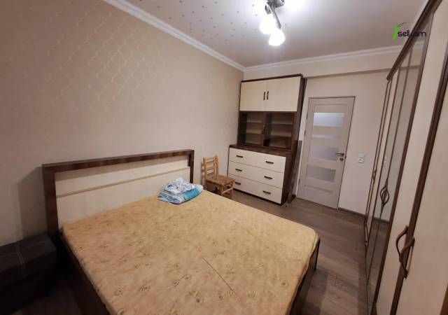 2 սենյականոց բնակարան Դերենիկ Դեմիրճյանի փողոցում, 65 ք.մ., 2/9 հարկ, կապիտալ վերանորոգված