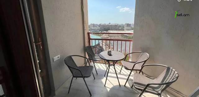 2 սենյականոց բնակարան նորակառույց շենքում Չարենցի փողոցում, 70 քմ, 5/12 հարկ, 2 սանհանգույց