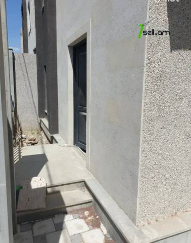 Երկու հարկանի տուն Գրիգոր Աղաբաբյան փողոցում Դավթաշենում, 170 քմ, 3+ սանհանգույց