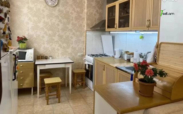 2 սենյականոց բնակարան Ավետ Ավետիսյան փողոցում, 51 ք.մ., կոսմետիկ վերանորոգում, քարե շենք