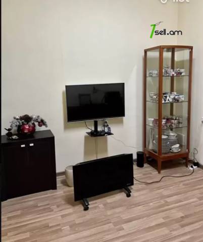 3 սենյականոց բնակարան Արաբկիրում, 86 ք.մ., բարձր առաստաղներ, 1/5 հարկ, կոսմետիկ վերանորոգում