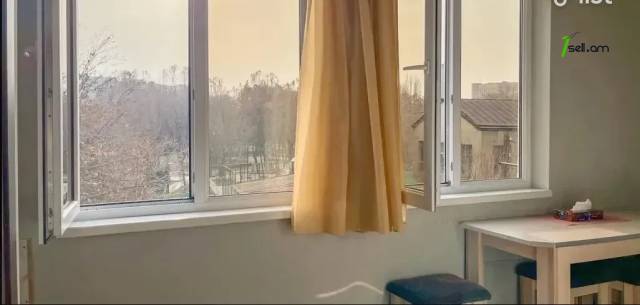 1 սենյականոց բնակարան Մովսես Խորենացու փողոցում, 31 ք.մ., բարձր առաստաղներ, եվրովերանորոգված