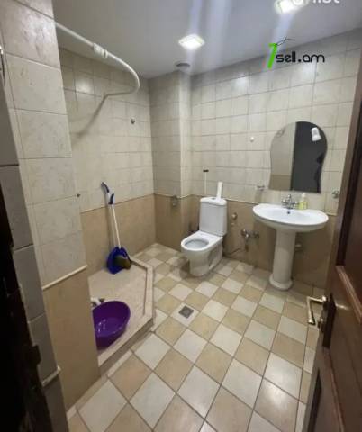 4 սենյականոց բնակարան նորակառույց շենքում Աբովյան փողոցում, 85 ք.մ., նախավերջին հարկ