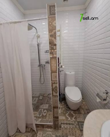 2 սենյականոց բնակարան Խորենացու փողոցում, 45 քմ, 7/11 հարկ, կապիտալ վերանորոգված
