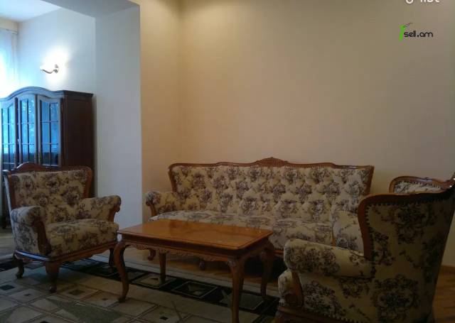 4 սենյականոց բնակարան Կոմիտասի պողոտայում, 110 ք.մ., բարձր առաստաղներ, նախավերջին հարկ