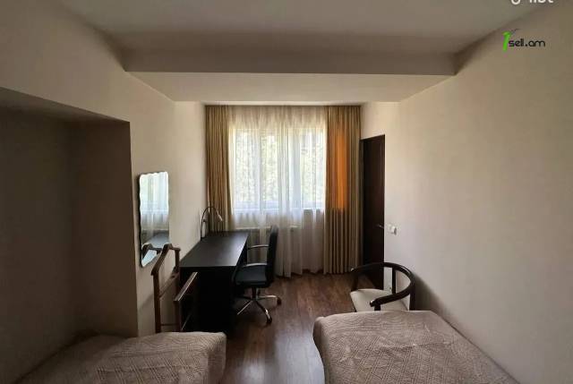 3 սենյականոց բնակարան Ամիրյան փողոցում, 69 քմ, 3/11 հարկ, 2 սանհանգույց, կապիտալ վերանորոգված