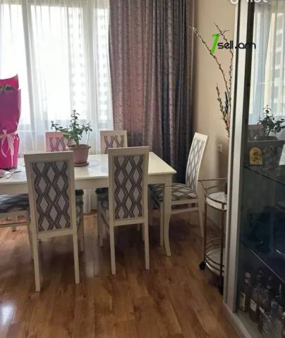 3 սենյականոց բնակարան նորակառույց շենքում Պարույր Սևակի փողոցում, 115 քմ, 7/14 հարկ, 2 սանհանգույց