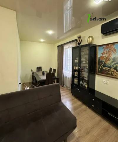 3 սենյականոց բնակարան Ռուբինյանց փողոցում, 78 քմ, 2/5 հարկ, կապիտալ վերանորոգված, քարե շենք