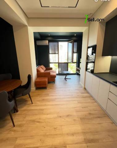 3 սենյականոց բնակարան նորակառույց շենքում Կոմիտասի պողոտայում, 60 ք.մ., բարձր առաստաղներ, 9/15 հարկ