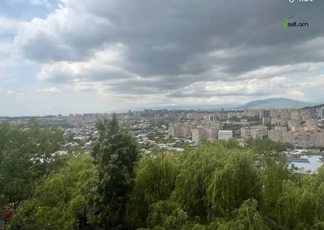 4 սենյականոց բնակարան, Դուրյան թաղամաս, 84 քմ, 5/9 հարկ, եվրովերանորոգված