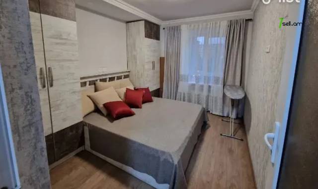 2 սենյականոց բնակարան Թումանյան փողոցում, 48 ք.մ., բարձր առաստաղներ, 3/6 հարկ, եվրովերանորոգված