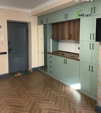 2 սենյականոց բնակարան Վահրամ Փափազյան փողոցում, 47 քմ, 3/6 հարկ, դիզայներական ոճով վերանորոգված