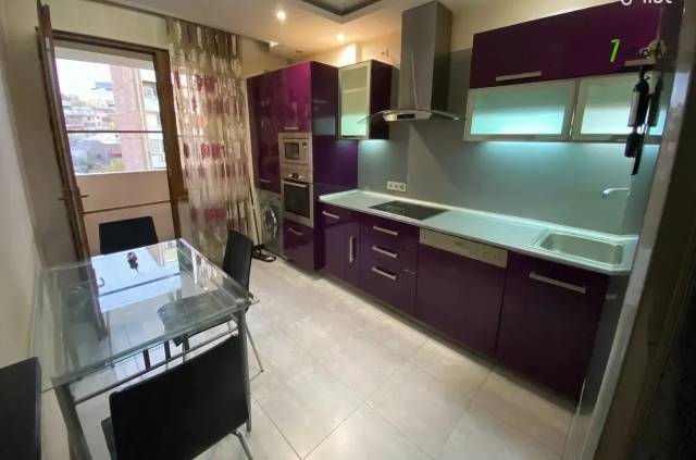 3 սենյականոց բնակարան Սարյան փողոցում, 92 ք.մ., 8/11 հարկ, եվրովերանորոգված