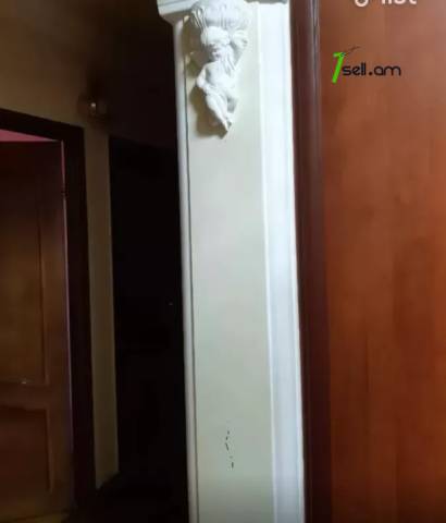 3 սենյականոց բնակարան, Դավթաշենի 4-րդ զանգված, 105 ք.մ., մի քանի պատշգամբ, 4/9 հարկ