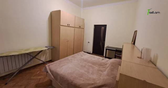 3 սենյականոց բնակարան Կոմիտասի պողոտայում, 110 քմ, 2/4 հարկ, 2 սանհանգույց, մի քանի պատշգամբ