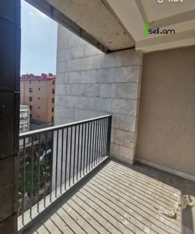 2 սենյականոց բնակարան նորակառույց շենքում Աղբյուր Սերոբի փողոցում, 66 ք.մ., բարձր առաստաղներ