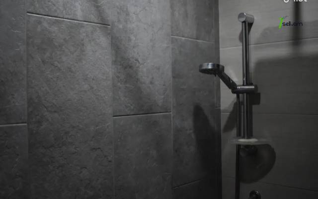 6 սենյականոց բնակարան նորակառույց շենքում Գյուրջյան փողոցում, 130 քմ, 5/8 հարկ, 3+ սանհանգույց