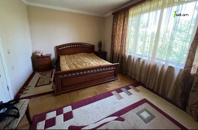 2 սենյականոց բնակարան Արշակունյաց պողոտայում, 80 ք.մ., 5/7 հարկ, բարձր առաստաղներ