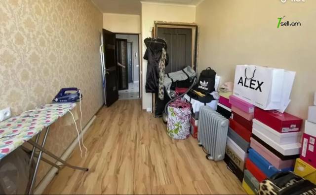 3 սենյականոց բնակարան նորակառույց շենքում, Նորաշեն թաղամաս, 60 ք.մ., նախավերջին հարկ