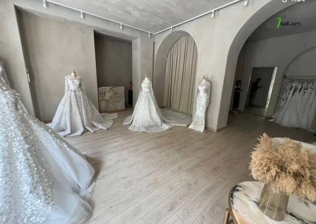 Բազմաֆունկցիոնալ գույք Նալբանդյան փողոցում կենտրոնում, 85 քմ