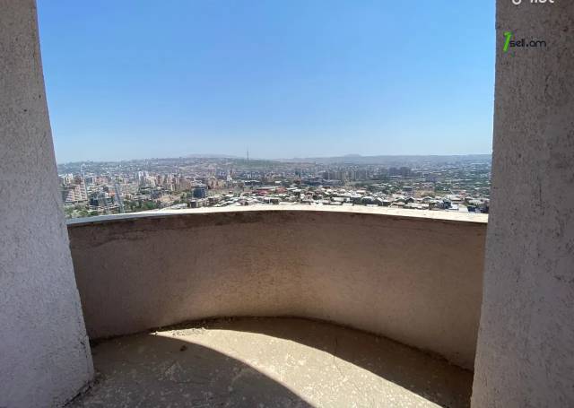 5 սենյականոց բնակարան նորակառույց շենքում, Ծիծեռնակաբերդի խճուղի, 230 ք.մ., 18/23 հարկ